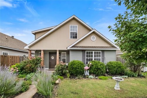 4469 W Pecan St, Fayetteville, AR, 72704-7909 | Card Image
