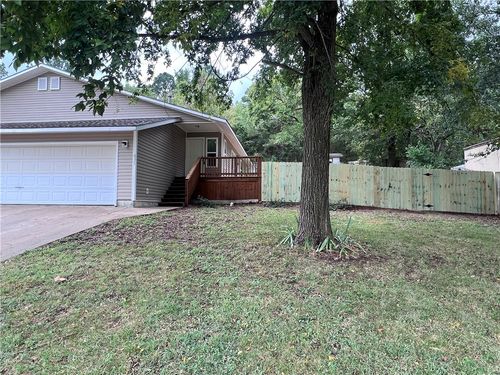 823 N Lola Lane, Fayetteville, AR, 72701 | Card Image