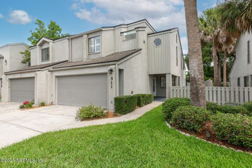 511 Selva Lakes Cir, Atlantic Beach, FL, 32233-4359 | Card Image