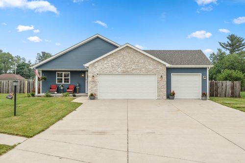 23 S Meadow Ln, Wheatfield, IN, 46392-7108 | Card Image