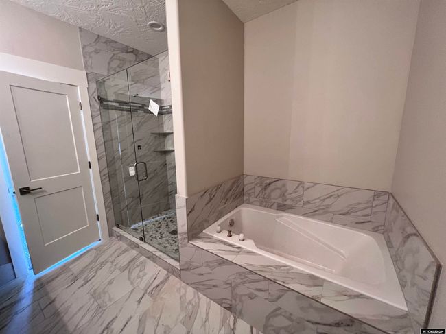 2701 Bailey Blvd, House other with 3 bedrooms, 2 bathrooms and null parking in Rock Springs WY | Image 17