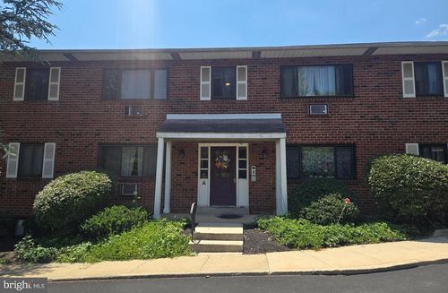 a3a-1 Lawrence Rd, BROOMALL, PA, 19008-3944 | Card Image