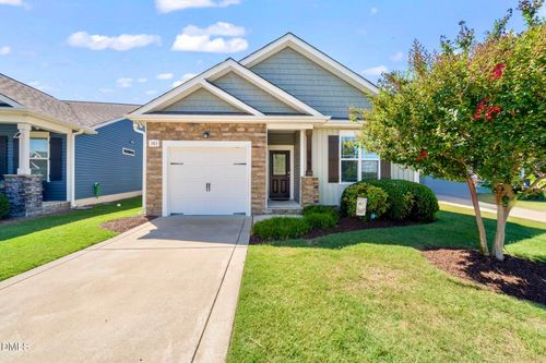 303 Bella Sq, Smithfield, NC, 27577-8962 | Card Image