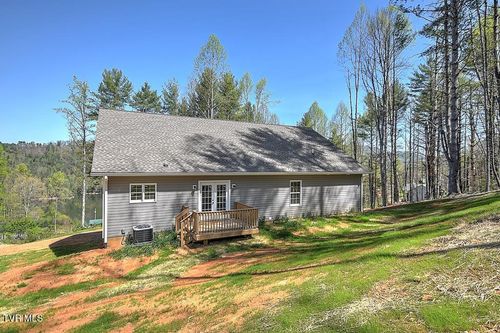477 Norris Rd, Butler, TN, 37640-7819 | Card Image