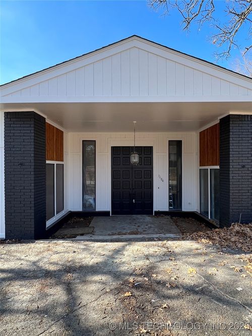 4606 E 76th St, Tulsa, OK, 74136-8123 | Card Image