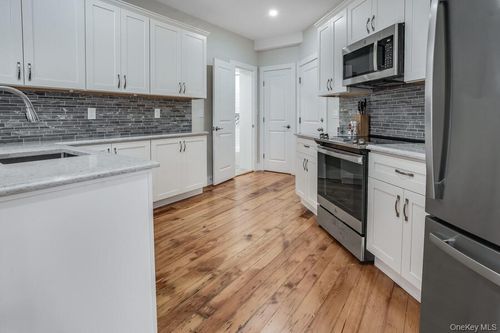 apt-2b-16 S Division St, Peekskill, NY, 10566-3645 | Card Image