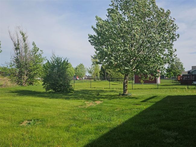 203 Maxwell Dr Sw, House other with 3 bedrooms, 3 bathrooms and null parking in Shellsburg IA | Image 22