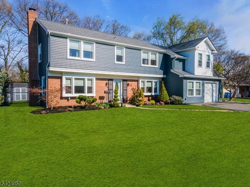 66 Johnson Rd, Somerset, NJ, 08873-2953 | Card Image