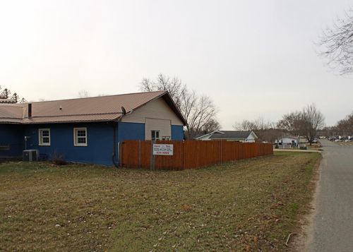 103 1/2 Hegge St, Westby, WI, 54667-1352 | Card Image