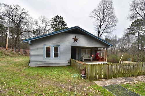 356 Pleasant Hill Rd, Rockport, AR, 72104-2174 | Card Image