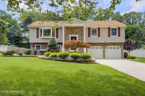 34 Appomattox Dr, Manalapan, NJ, 07726-1828 | Card Image