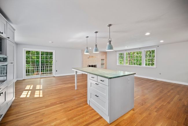34 Clubhouse Ln, House other with 3 bedrooms, 3 bathrooms and 8 parking in Wayland MA | Image 10