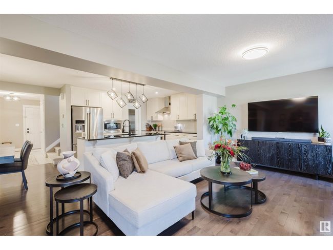 1109 176 St Sw, Home with 3 bedrooms, 3 bathrooms and 4 parking in Edmonton AB | Image 18