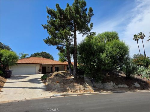 11542 Cornell, Riverside, CA, 92507 | Card Image