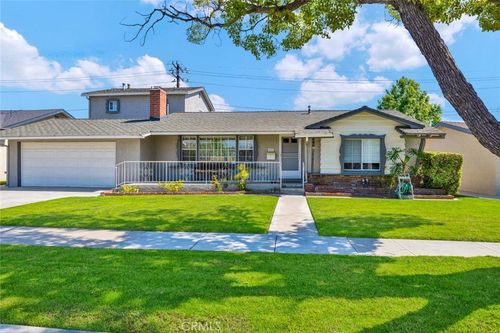 3222 W Sunview Dr, Anaheim, CA, 92804-4731 | Card Image