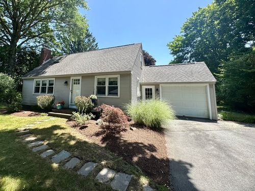 18 Cortland Dr, Westborough, MA, 01581-3504 | Card Image