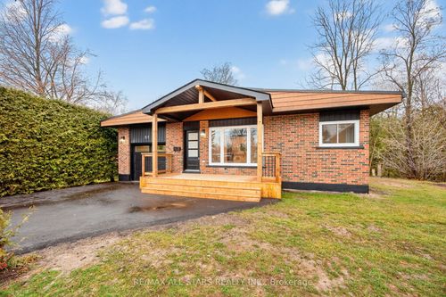 51 Garrett Dr, Georgina, ON, L0E1R0 | Card Image