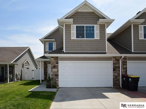9009 Buckshot Rd, Lincoln, NE, 68507-1230 | Card Image