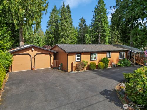 8031 Fir Tree Ln, Lake Stevens, WA, 98258-9025 | Card Image