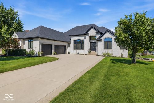 2838 Shadwell Pl, Greenwood, IN, 46143-7189 | Card Image
