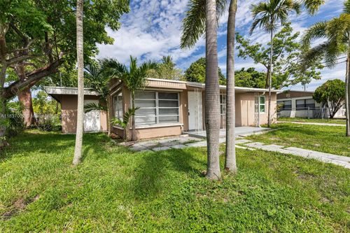 1609 S 23rd Ave, Hollywood, FL, 33020-6223 | Card Image
