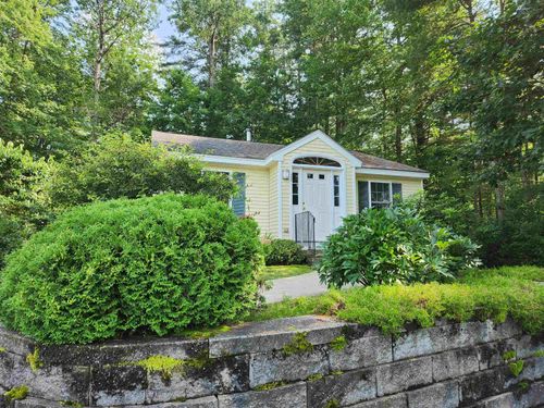 12-33 Mill Stream Ln, Arundel, ME, 04046-7976 | Card Image