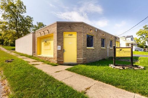 349 E Pike St, Pontiac, MI, 48342-2826 | Card Image