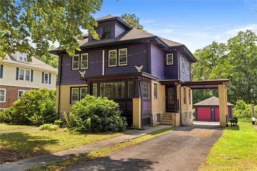 544 Harris Ave, Woonsocket, RI, 02895-1830 | Card Image