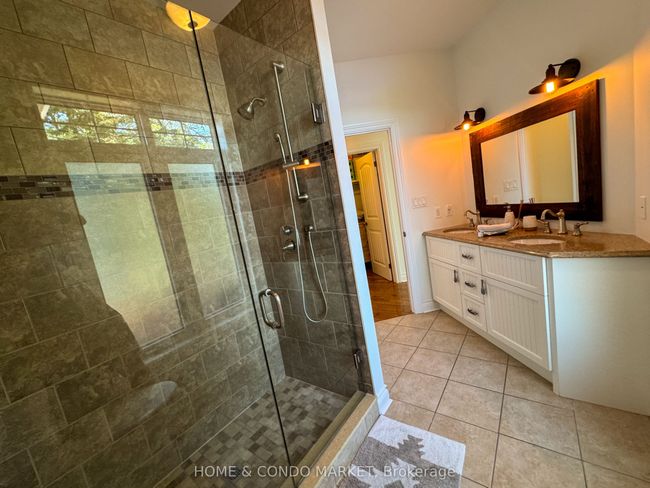 14 Charles Ave, House other with 5 bedrooms, 3 bathrooms and 6 parking in McKellar ON | Image 20