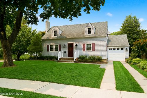 115 White St, Shrewsbury, NJ, 07702-4442 | Card Image