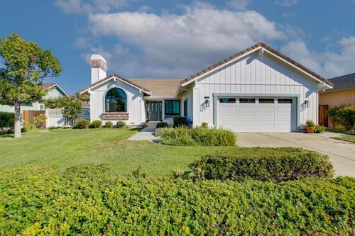 350 Tina Dr, Hollister, CA, 95023-7009 | Card Image