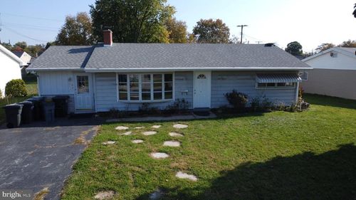 1403 Dartmouth Rd, York, PA, 17404-2324 | Card Image