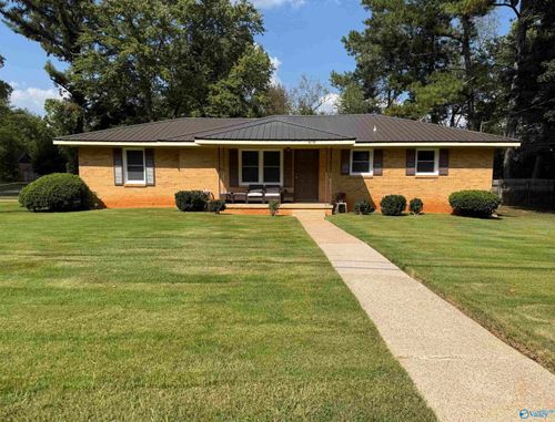 3116 Greenhill Dr Nw, Huntsville, AL, 35810-3355 | Card Image