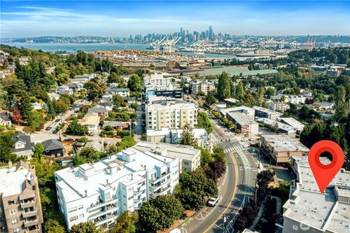 apt-413-3221 Sw Avalon Way, Seattle, WA, 98126-4425 | Card Image
