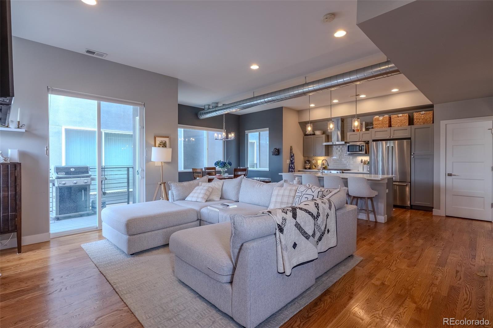 Residential in Englewood 3