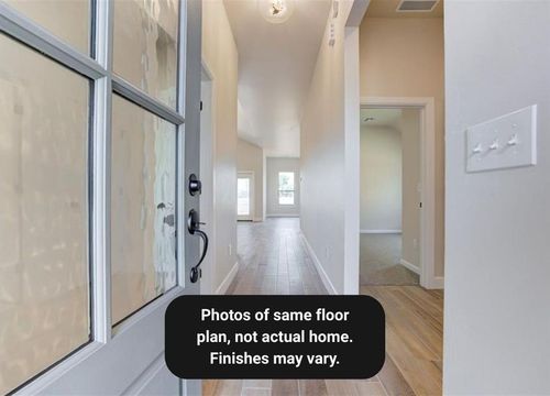 4901 Vine Cliff Rd, Mustang, OK, 73064-1166 | Card Image