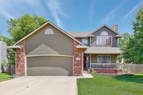 1918 N Pineview Dr, Andover, KS, 67002-9476 | Card Image