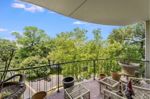 503-4215 Harding Pike, Nashville, TN, 37205-2027 | Card Image