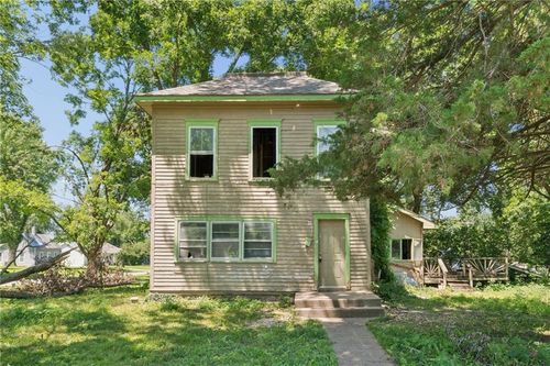 703 E 4th St, Ottawa, KS, 66067-2505 | Card Image