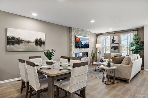 166 Jotham Ave, Auburn Hills, MI, 48326-3002 | Card Image