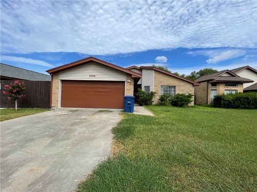 7029 Clubgate Dr, Corpus Christi, TX, 78413-4523 | Card Image