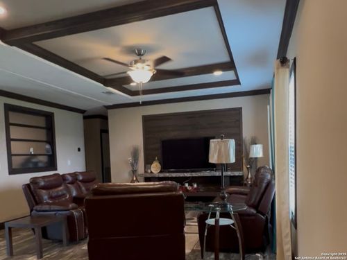 165 Maravillas Dr, Pleasanton, TX, 78064-4559 | Card Image