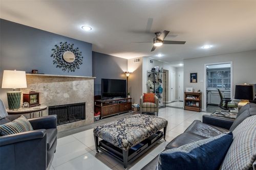 apt-114-2535 Wedglea Dr, Dallas, TX, 75211-2101 | Card Image