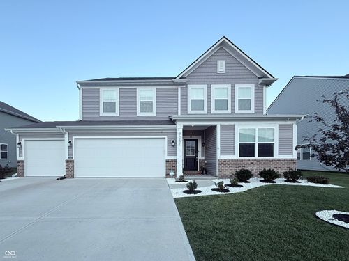 7251 Darley Ln, Indianapolis, IN, 46259-2505 | Card Image