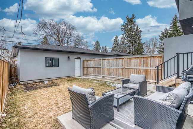 4004 1 St Nw, Home with 4 bedrooms, 3 bathrooms and 2 parking in Calgary AB | Image 46
