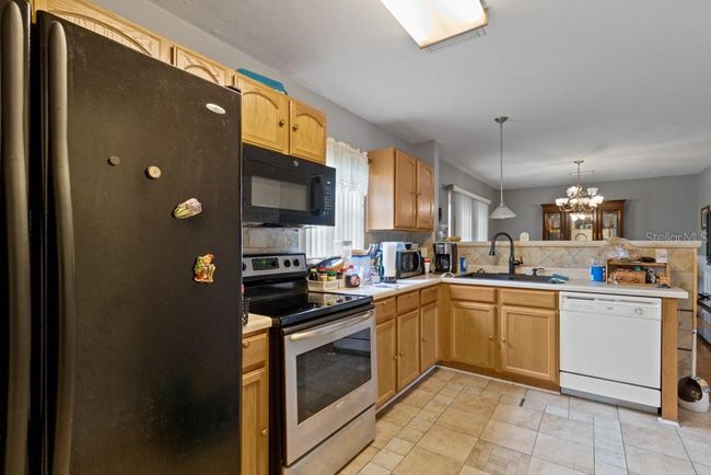 1110 Ne 21 St Ct, House other with 3 bedrooms, 3 bathrooms and null parking in GAINESVILLE FL | Image 9