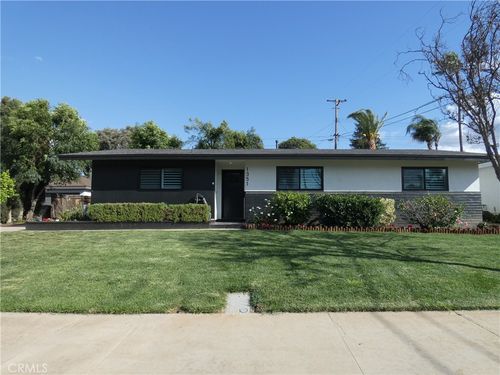 1351 Kevin Ave, Redlands, CA, 92373-5620 | Card Image