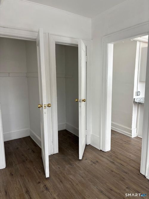 32-86 Pequonnock Street, Bridgeport, CT, 06604 | Card Image