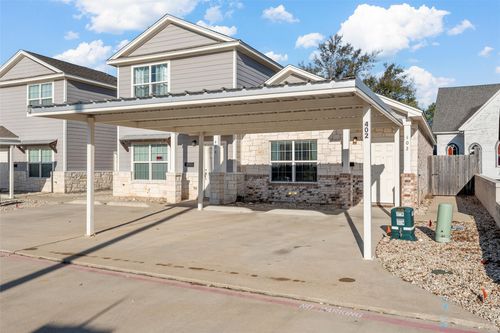 402 Spring St, Mcgregor, TX, 76657-1619 | Card Image