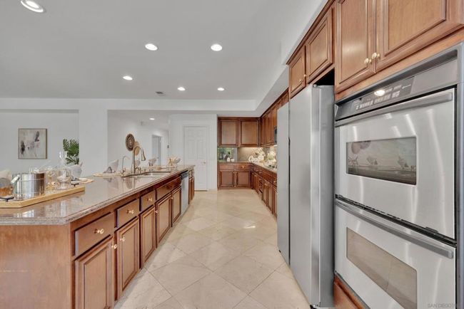 1288 Sunrise Way, House other with 5 bedrooms, 4 bathrooms and 6 parking in Escondido CA | Image 19